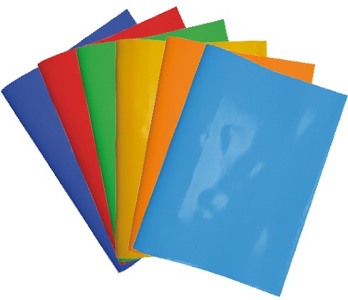 Click para tamaño original Forro plástico de cuaderno Universitario