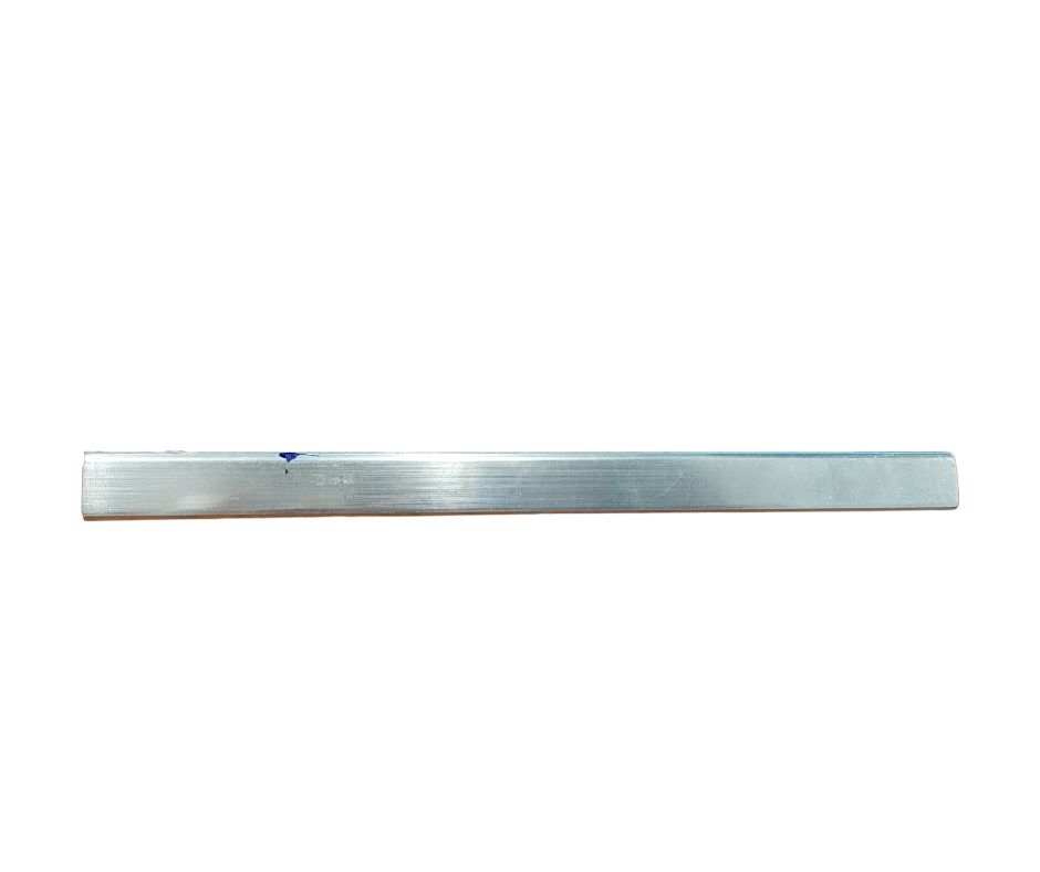 ESQUINERO PVC TRIANGULAR PLATEADO 2.40 MTL (809027)