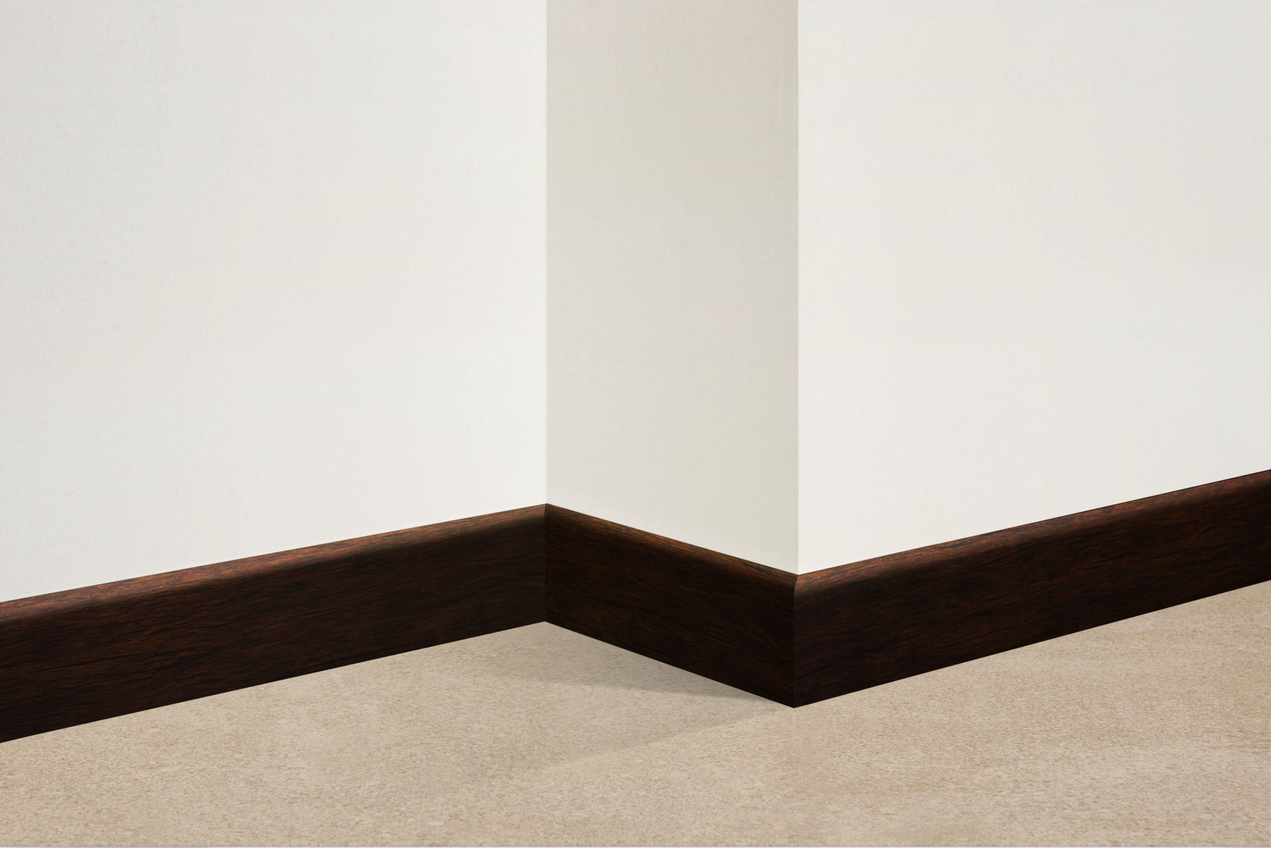 GUARDAPOLVOS CLASSIC EPS ROBLE OSCURO COD:806 2.40 MTL (68MM) ATRIM