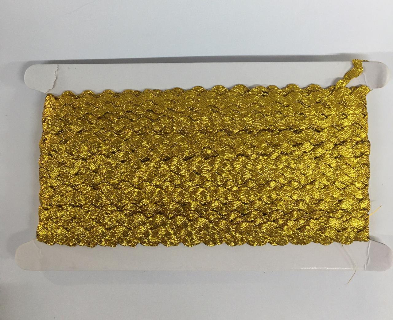 Cinta de género zig zag dorada 10 mm (metro)
